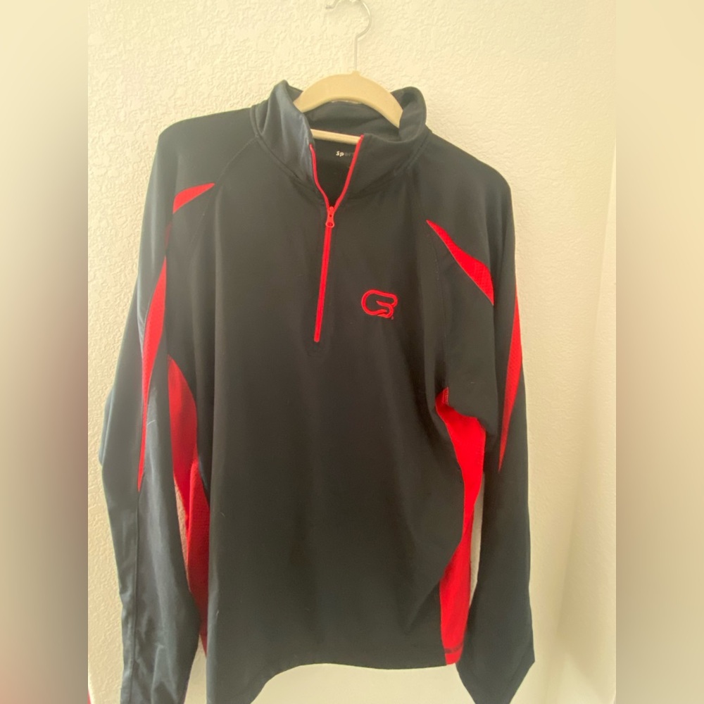 Cycle bar men’s 3/4 zip.